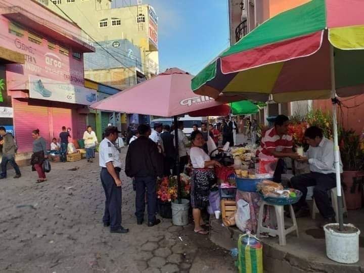 Jutiapa: reubican comerciantes